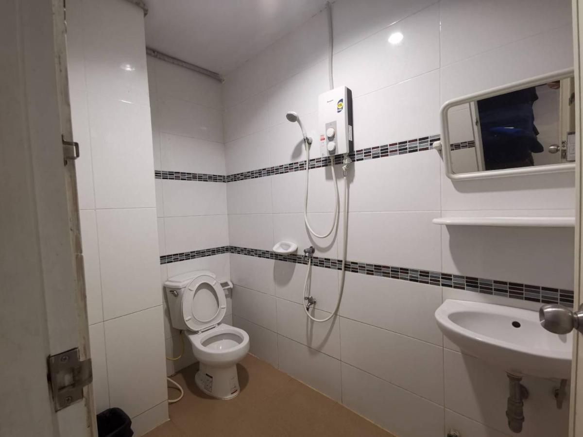 Ban Kaew Guesthouse Сонгкла Екстериор снимка